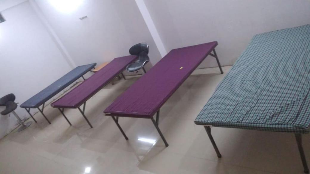 Nityanand Bed and Breakfast Allāhābād Junction Eksteriør billede